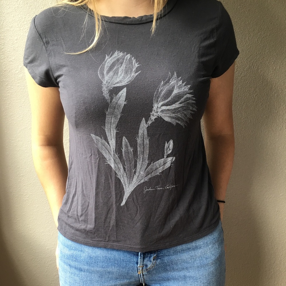 American Eagle Outfitters Tee